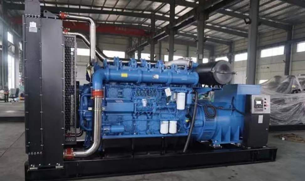 珲春800kW 柴油发电机的输出电流是恒定的吗？